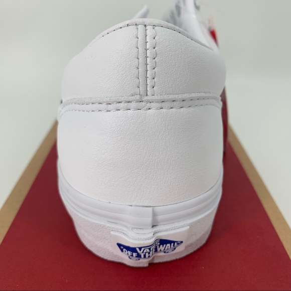 NIB Vans Old Skool Pop Classic White Blue Skater Shoe Leather - Picture 5 of 10